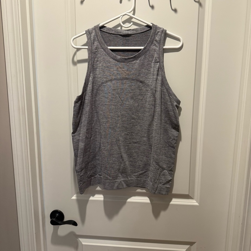 Lululemon swiftly relaxed tank